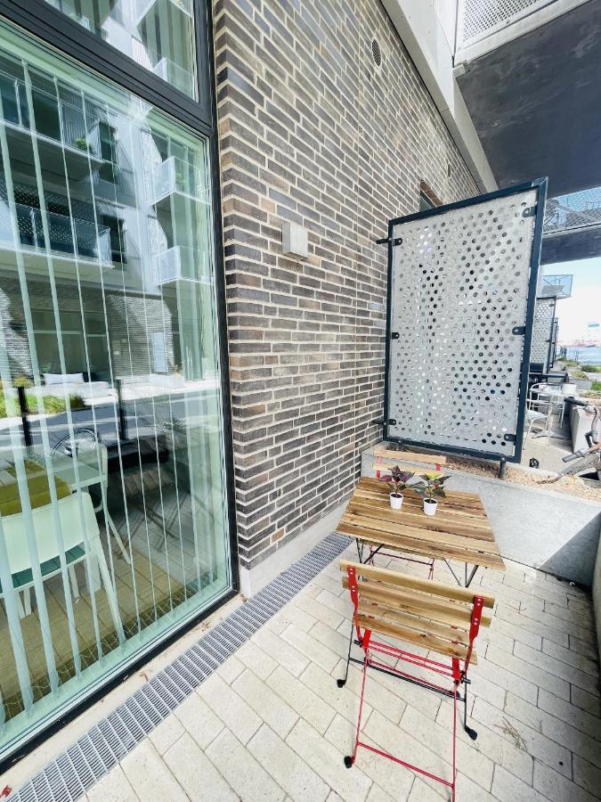 Aday - Harbor Groundfloor Own Entrance - Studio Aalborg Luaran gambar